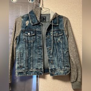Women’s jean jacket, size small, used like new, wore maybe twice